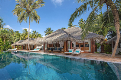 Four Bedroom Beach Pool Residence